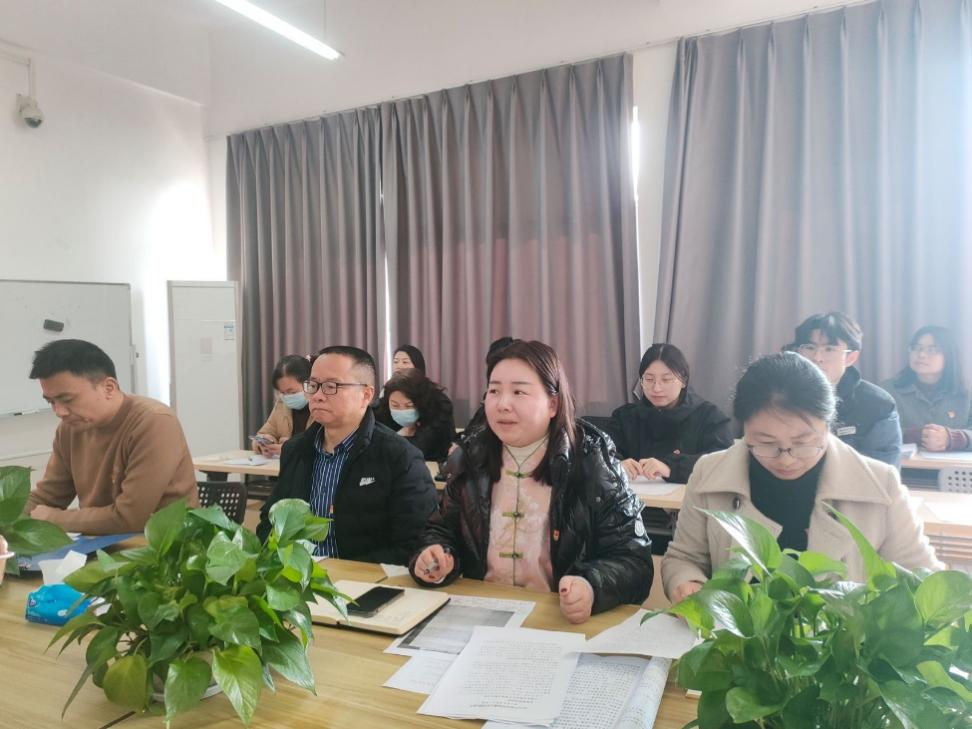 述职评议亮答卷  砥砺前行启新篇 ——计算机与信息工程学院开展2023年度党支