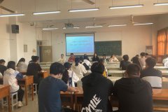 计算机与信息工程学院召开2023-2024-1学期期中师生座谈会